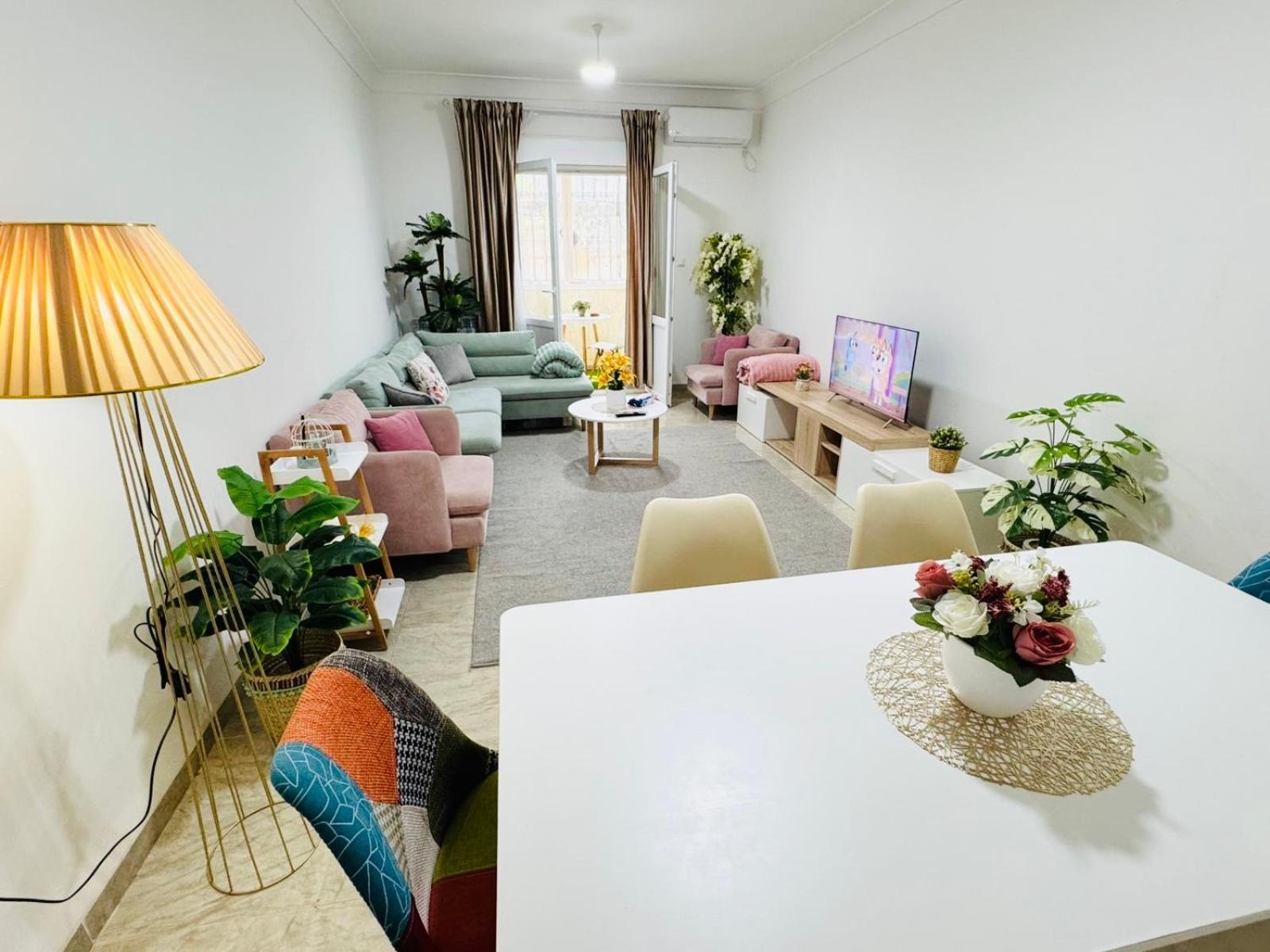 Appartement F5 Spacieux Equipe Haut Standing Mahelma Alger ภายนอก รูปภาพ