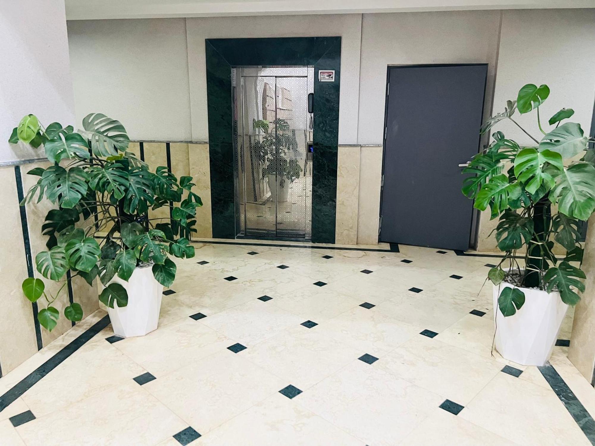 Appartement F5 Spacieux Equipe Haut Standing Mahelma Alger ภายนอก รูปภาพ