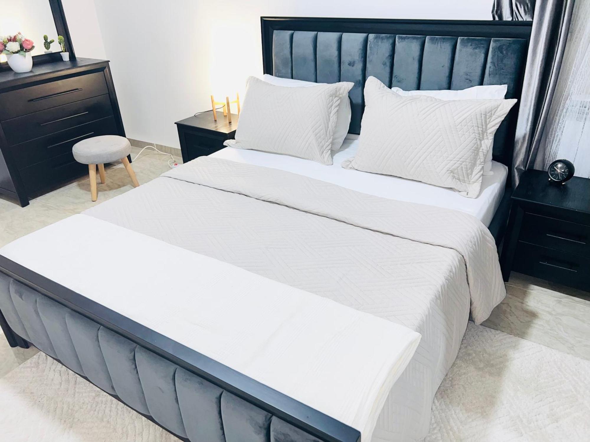 Appartement F5 Spacieux Equipe Haut Standing Mahelma Alger ภายนอก รูปภาพ